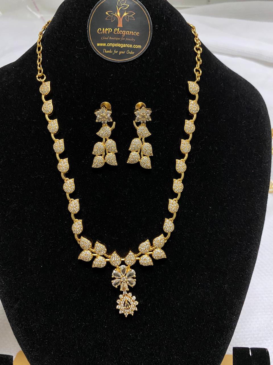 Elegant Leaf Bloom Necklace Set – 3 Colors - Image 2