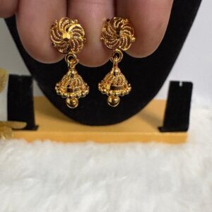 Micro Small Jimikki Earrings CMP26909
