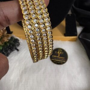 Impon Stone Bangle Set (4 Bangles) – CMP261152