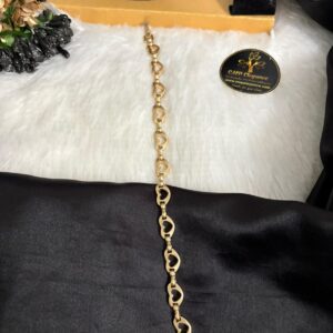 Impon/Panchalogha Thick Heart Design Bracelet – CMP261153