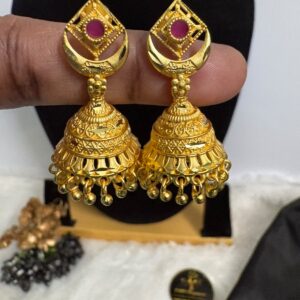 Real Gold Look Ruby Crescent Jimmki – CMP261178