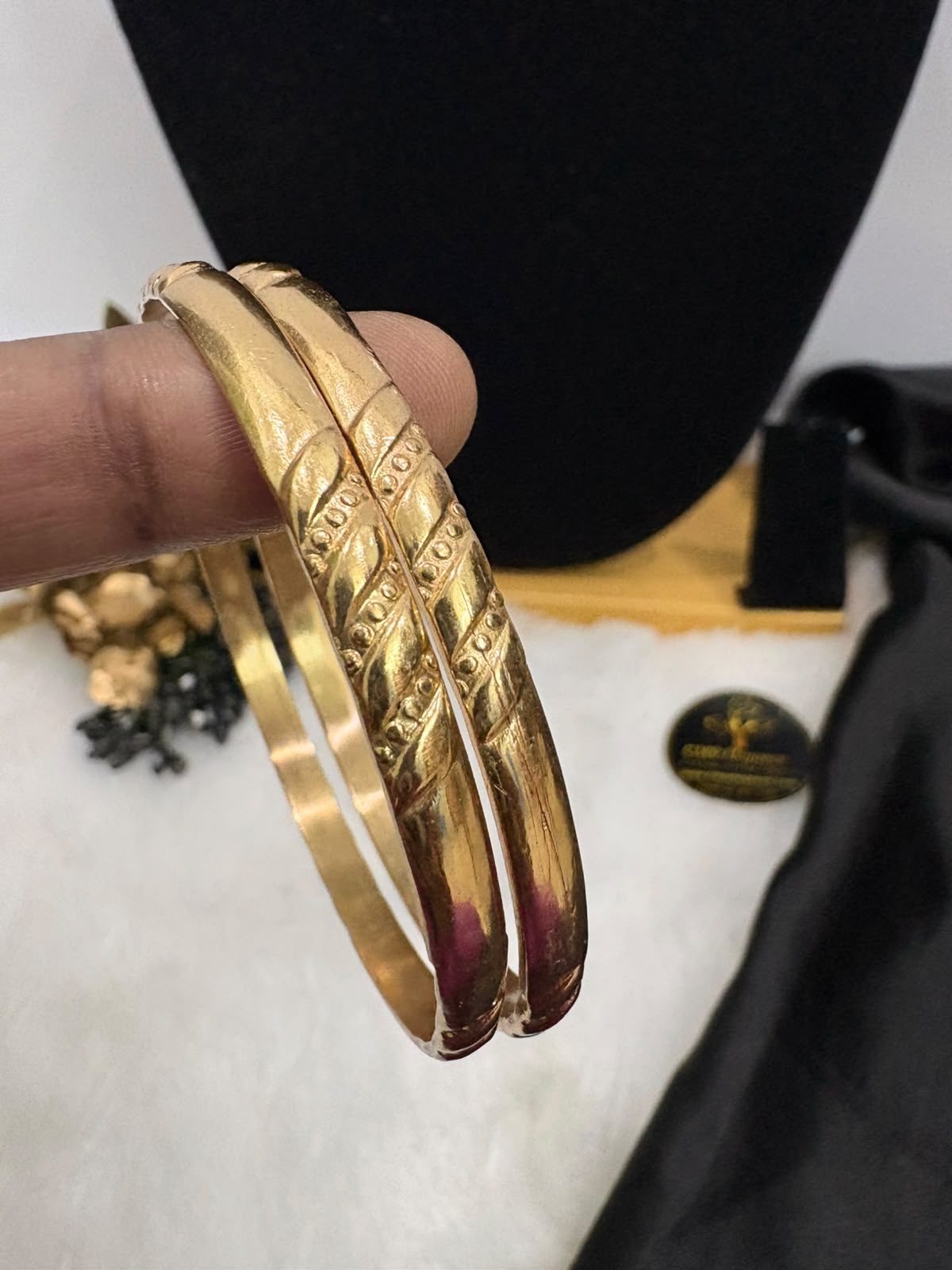 Impon/Panchalogha Unpolished Durable Flower Design Daily Wear Bangle – CMP261255