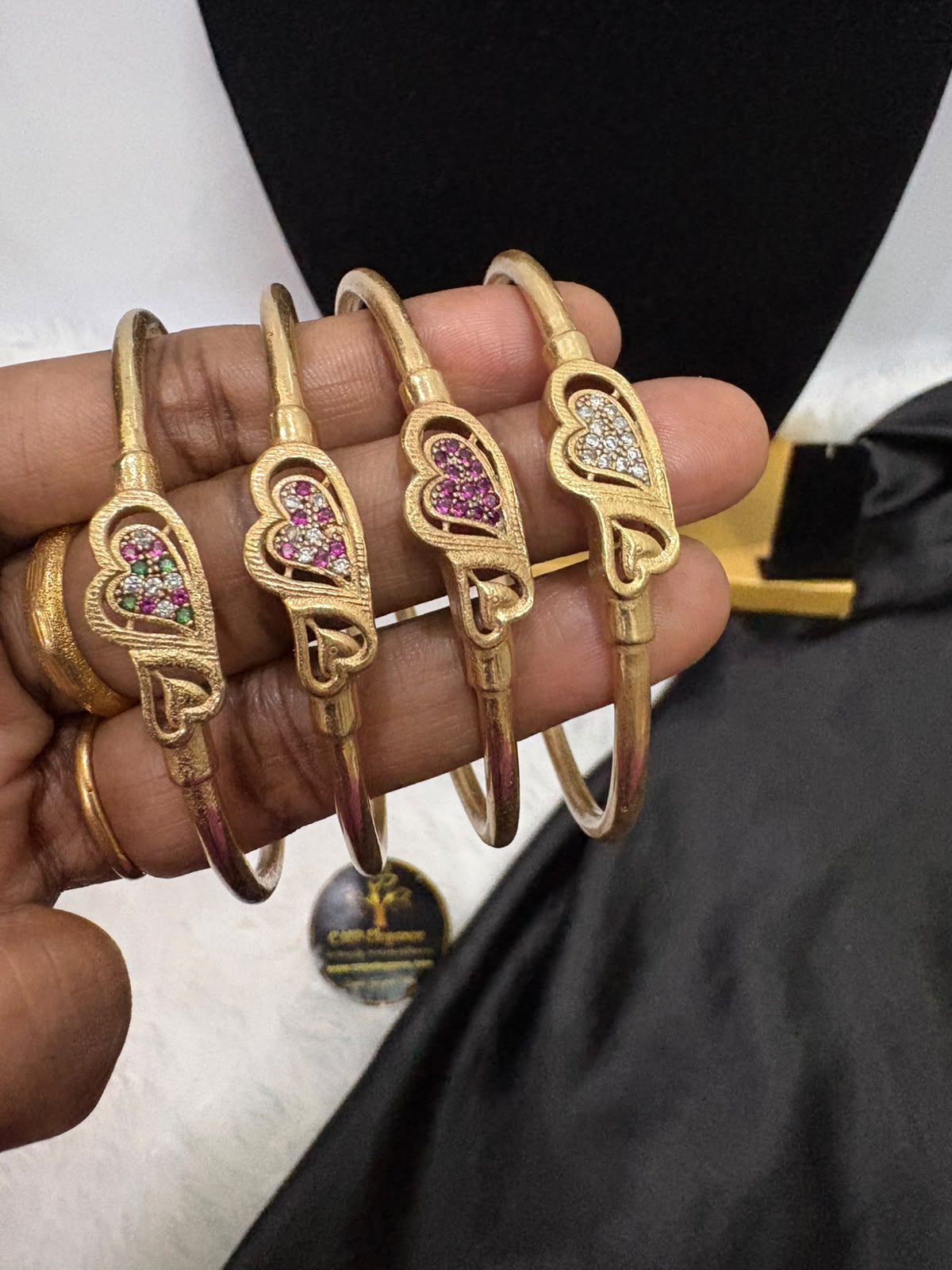Impon Panchalogha Stoned Heart Design Adjustable Kada – CMP261306