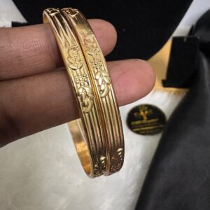 Impon Panchalogha Lined Flower Design Daily Wear Bangle Pair – CMP261334